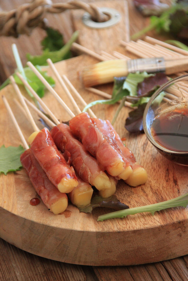 Brochettes yakitori appenzeller et jambon de parme