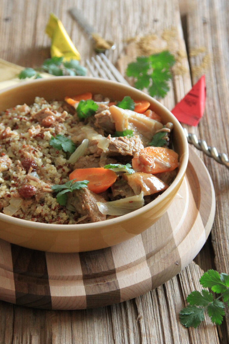 Tajine d’agneau au citron confit et trio de quinoa