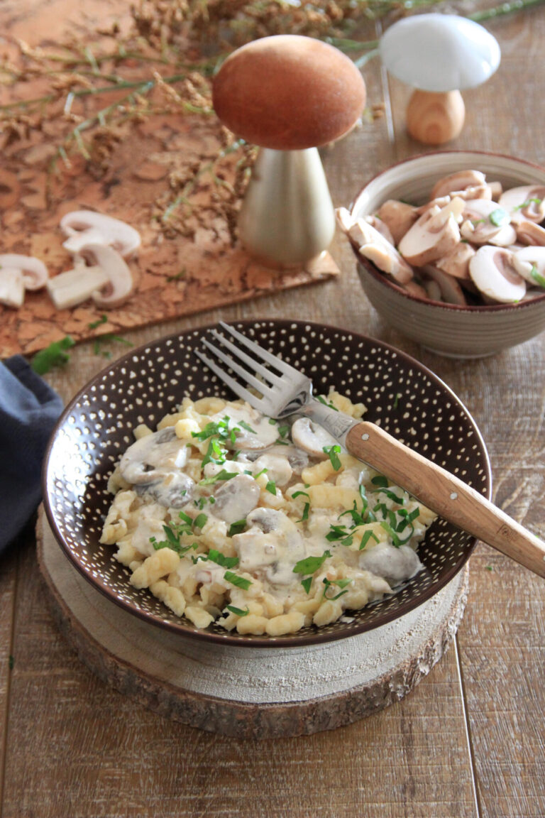 Spaetzle sauce échalote vin blanc et champignons